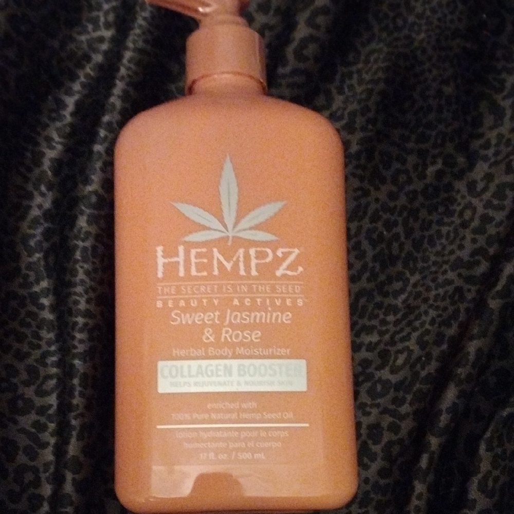 Hempz Sweet Jasmine & Rose Herbal Body Moisturizer - Orange